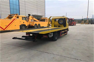 亚东非事故拖车