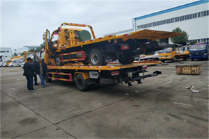 亚东同城汽车补胎