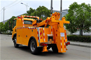 亚东高速路拖车费